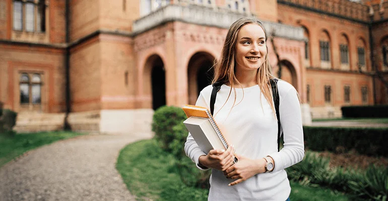 How to Choose Between Multiple College Offers?